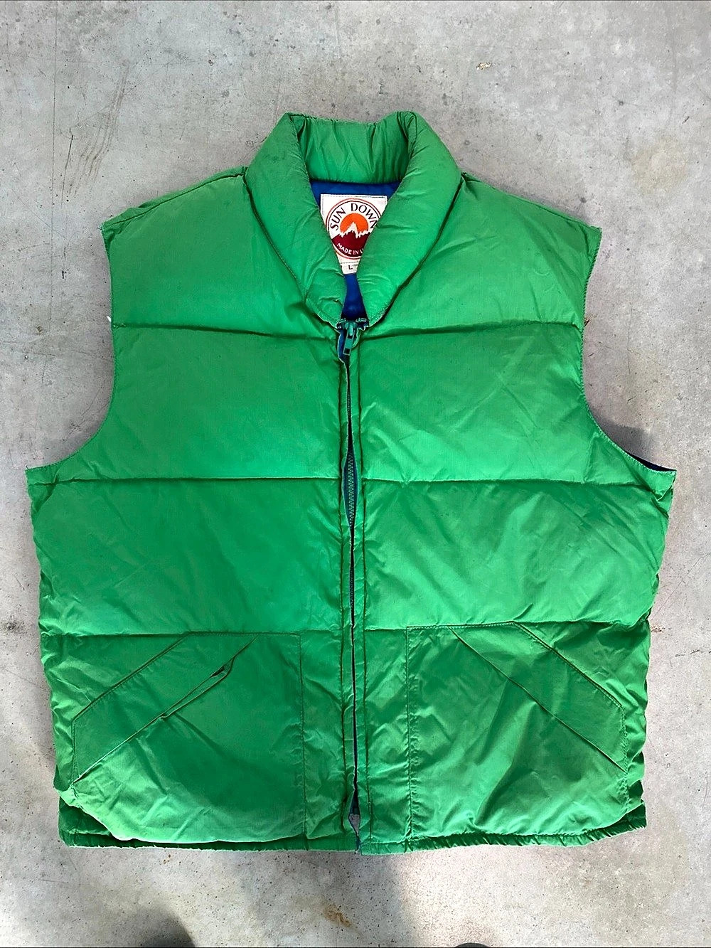 Sundown Down Puffer Vest in Green Size Large